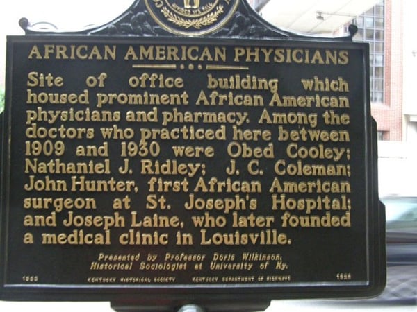 AA_Medicine_Column_700w