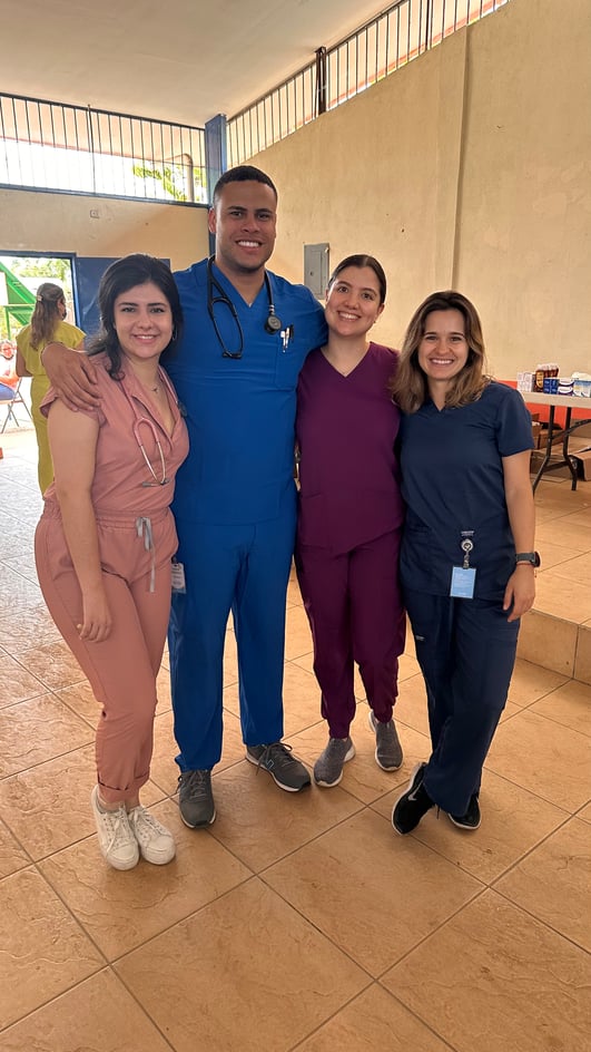 Doctors with Roberto 