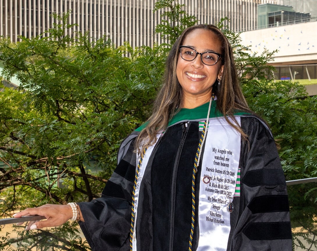 Dr Nicole Outten-Graduation candid-1