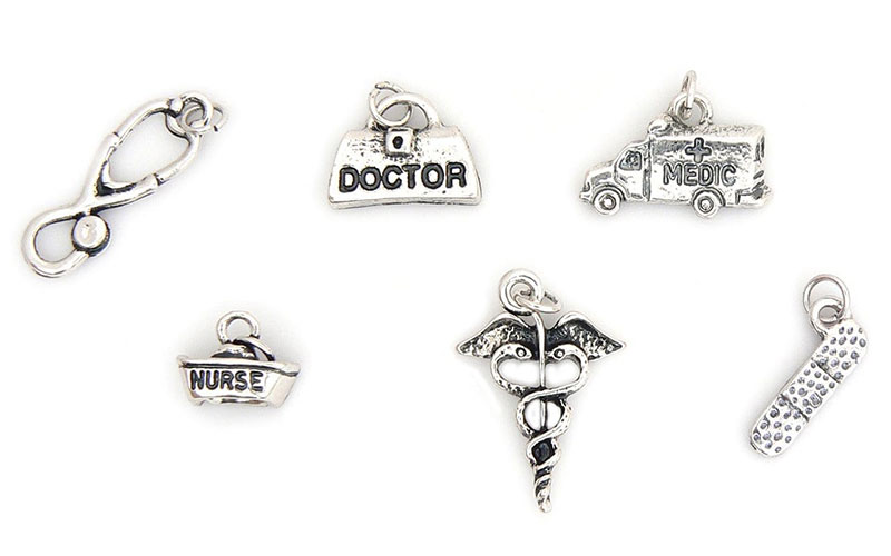 MEDICAL GIFT THEME CHARMS: Featuring charms for doctors, nurses and hospitals, these can be customized. Available from the UK on Amazon. Photo: Amazon.com
