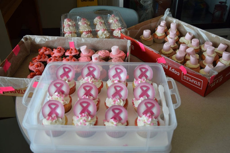 'PINK FRIDAY' GOODIES: Pink ribbon cupcakes & other goodies were provided to raise funds & awareness for a great cause on the UMHS campus. Photo: Cecilia France/UMHS