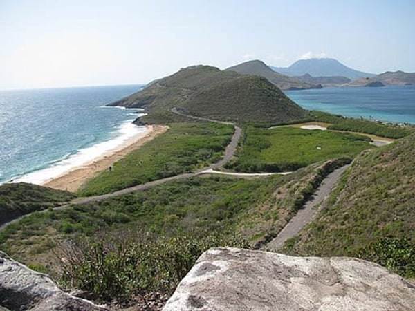 ST. KITTS: View from Sir Timothy's Hill, St. Kitts, showing both the Atlantic and the Caribbean. Photo: Adbar/Wikimedia Commons