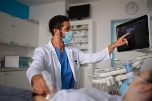 becoming-an-interventional-radiology-doctor
