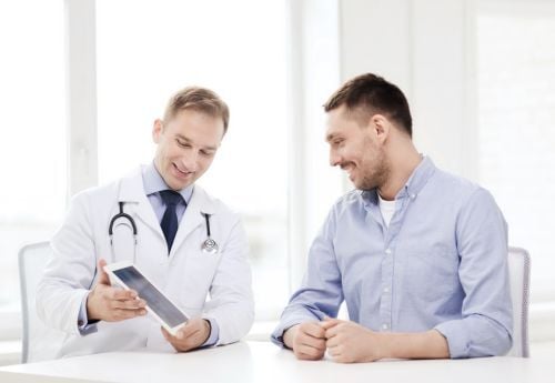 career-changer-doctor-talking-with-patient