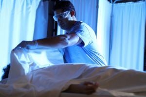 coroner-versus-medical-examiner