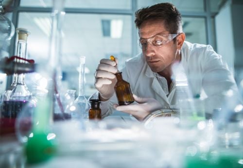 doctor-in-lab