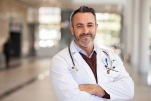 doctor-older-than-30