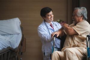 doctor-with-a-geriatric-patient