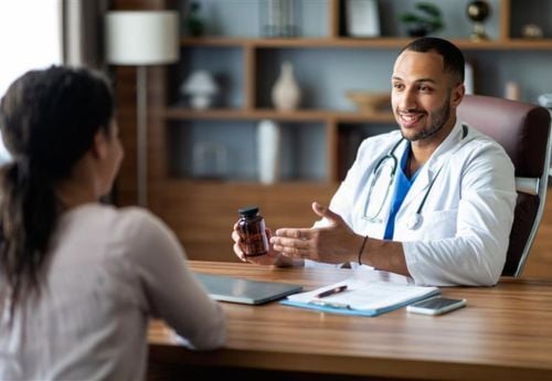 doctor-with-medication-to-dispense