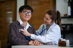 internal-med-doctor-with-patient