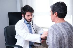 internal-medicine-doctor-listening-to-chest