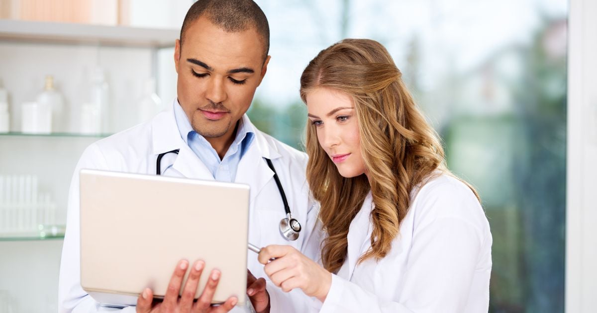 Internal medicine vs Family medicine A comprehensive comparison