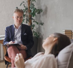 male-psychiatrist-with-patient