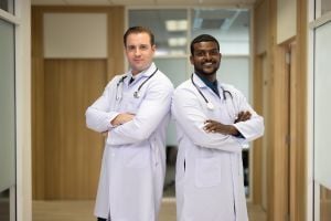 md-and-do-next-to-each-other