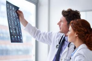 md-and-pa-looking-at-scans