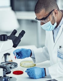 pathologist-lab-test