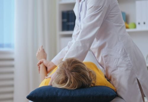 physiatrist-with-a-patient