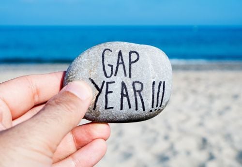 thinking-about-gap-year-before-med-school