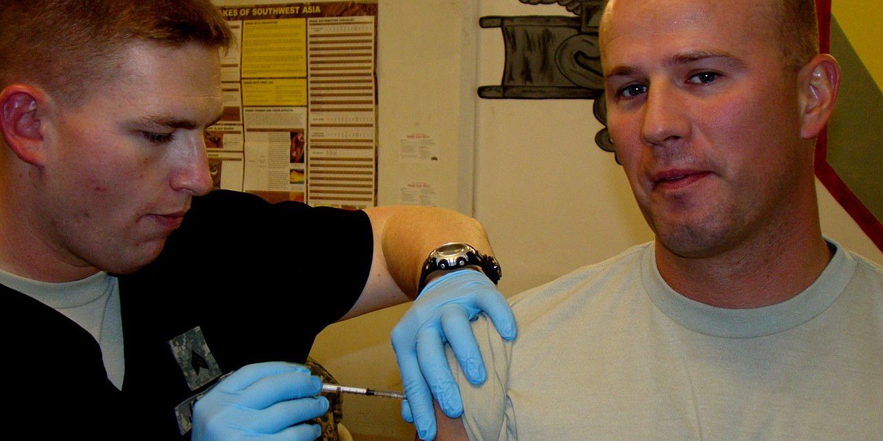 1280px-Flu_Shot_Time_Again!_DVIDS125241
