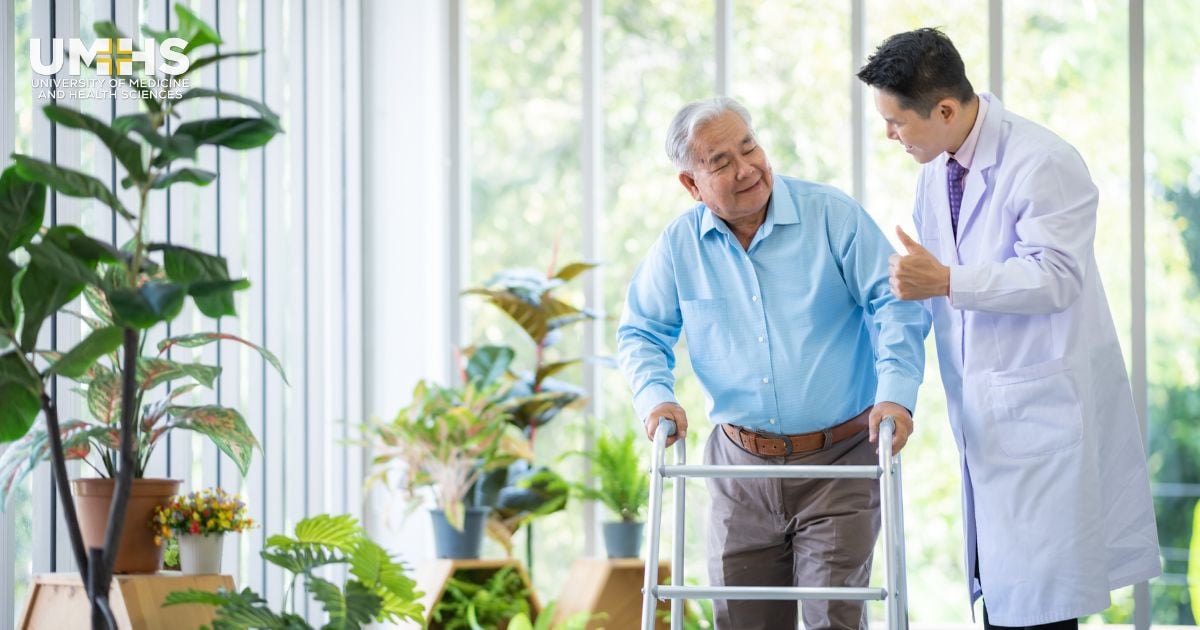 How to become a Geriatrician?