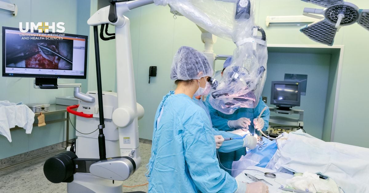 neurosurgeon performing neurosurgery