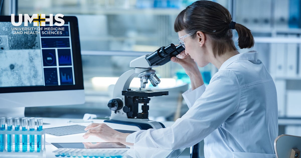 how to become a pathologist